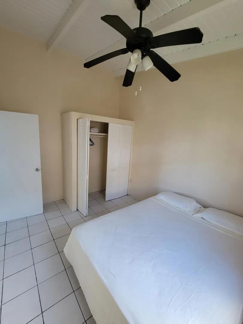 2 Bed, 1 Bath Apartment with Ocean Views — photo 5