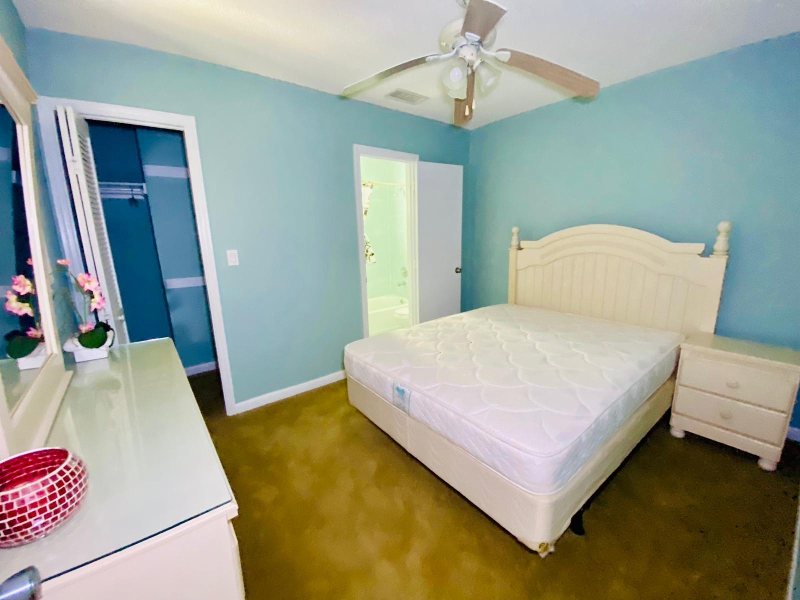6 Bedroom Apartment for Sale - 24 Lancaster Place, Freeport, Grand Bahama — photo 5