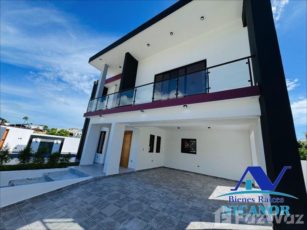 4 bedroom house with newly built pool for sale — photo 2