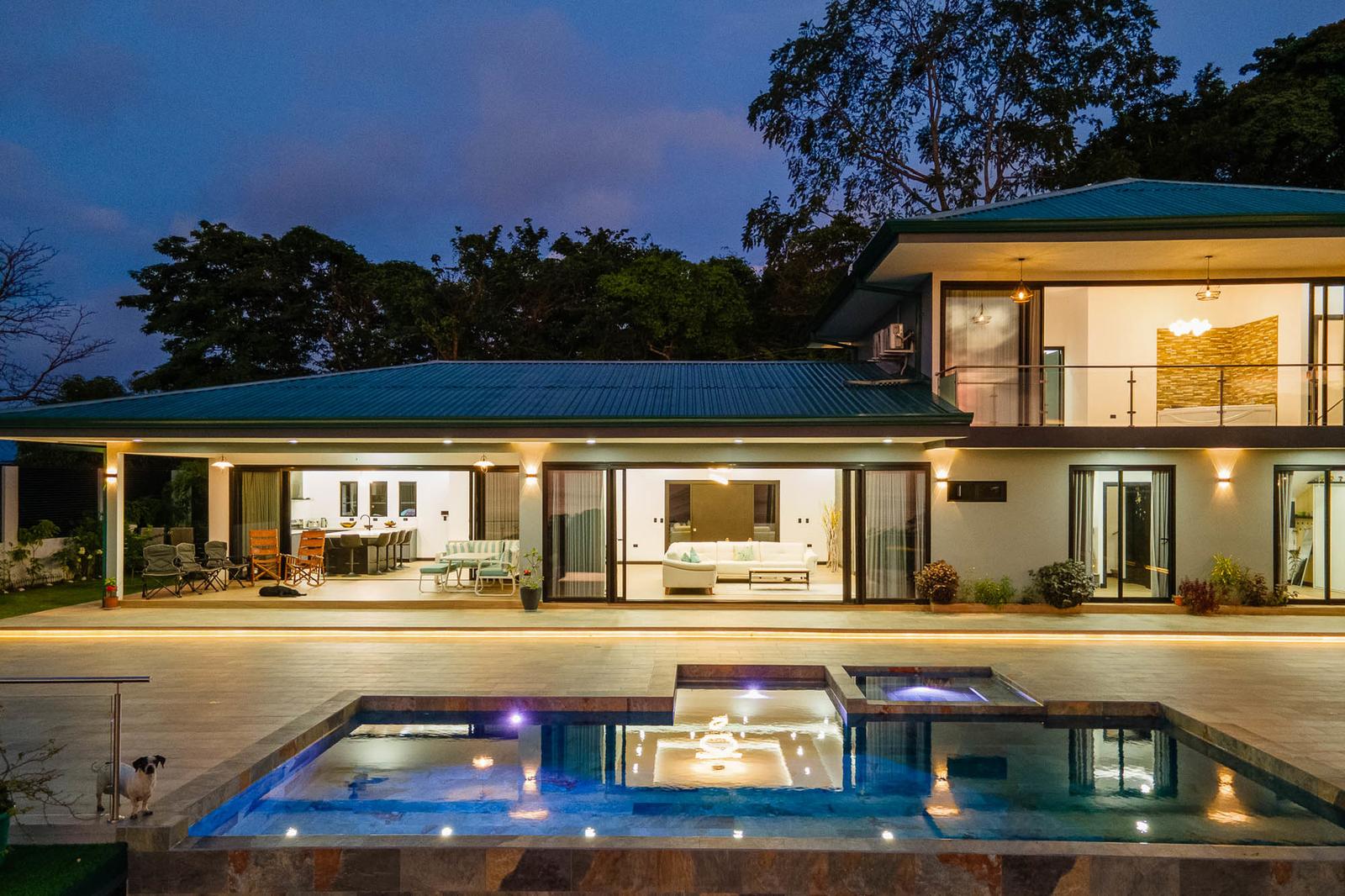 10 Bedroom Luxury Villa for Sale, Manuel Antonio, Puntarenas, Costa Rica — photo 4