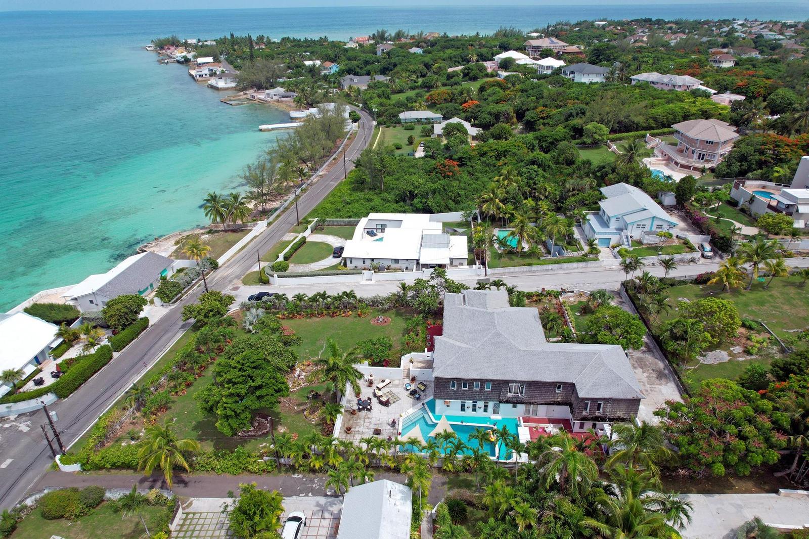 6 Bedroom Residence for sale on Eastern Road — photo 1