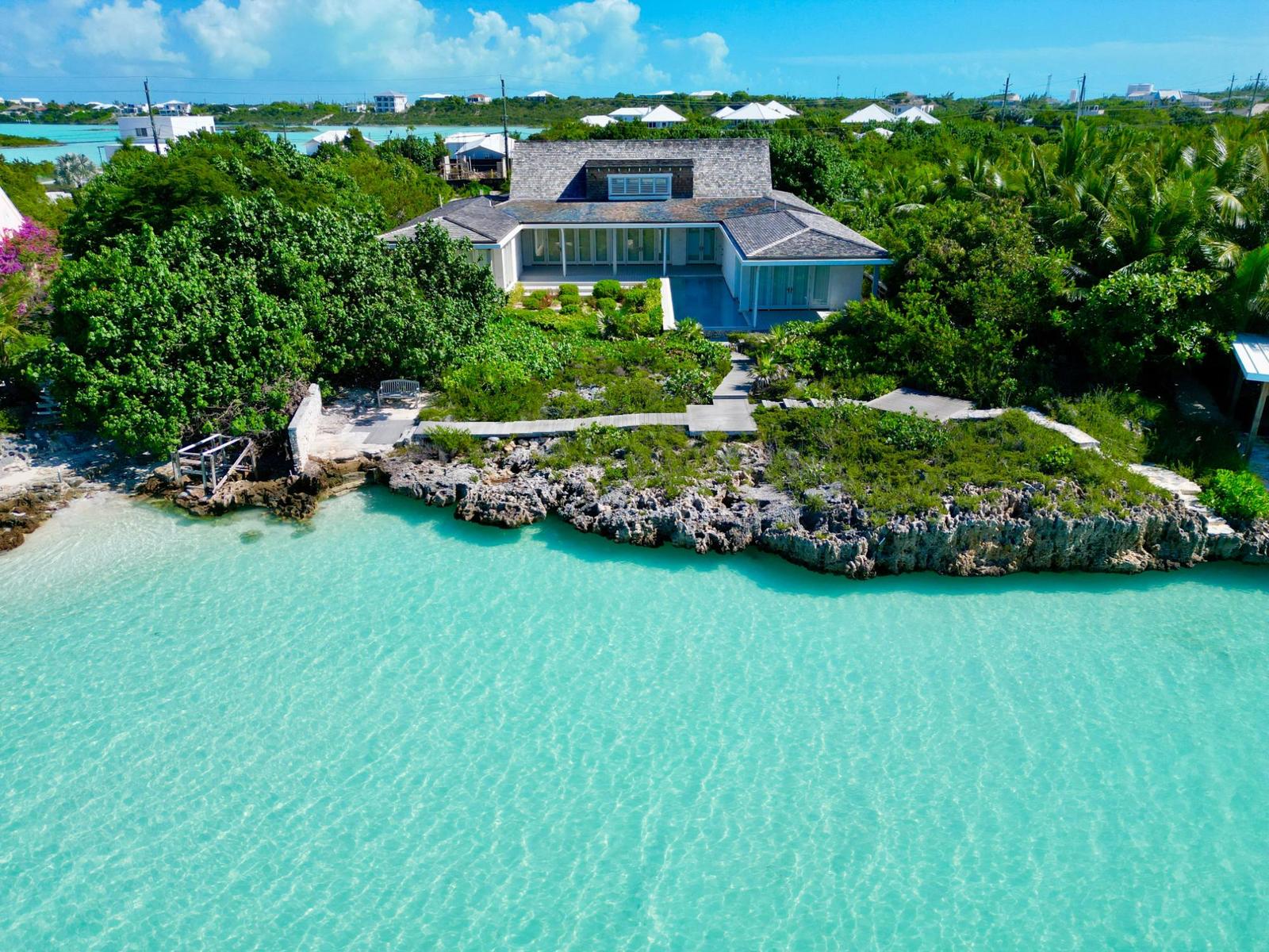 Jasper House Sapodilla Bay — photo 1