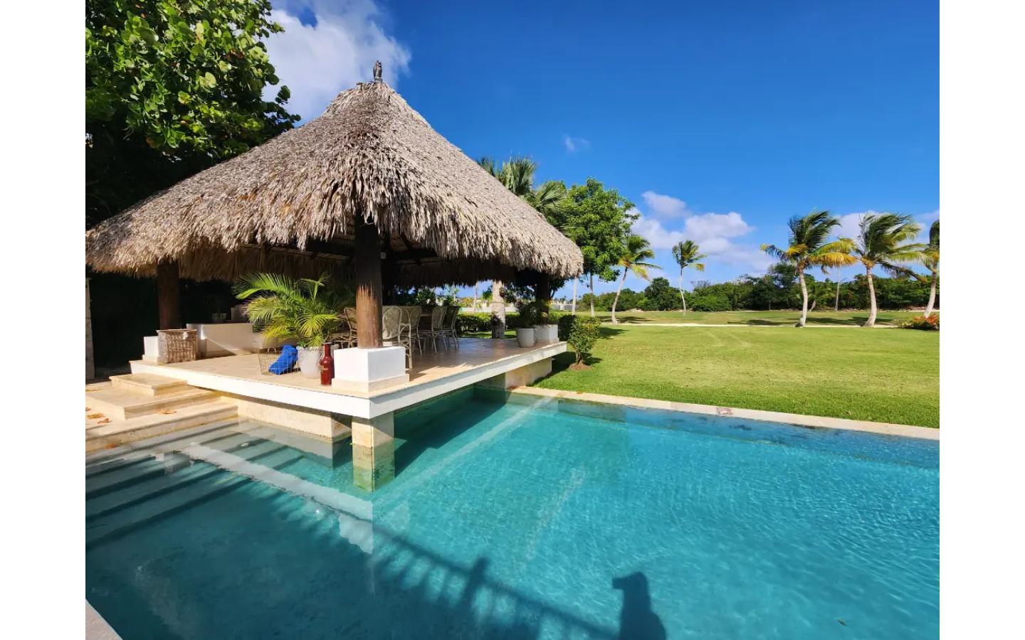 Id-3005 Eight Bedroom Villa For Sale In Punta Cana Resort & Club — photo 4