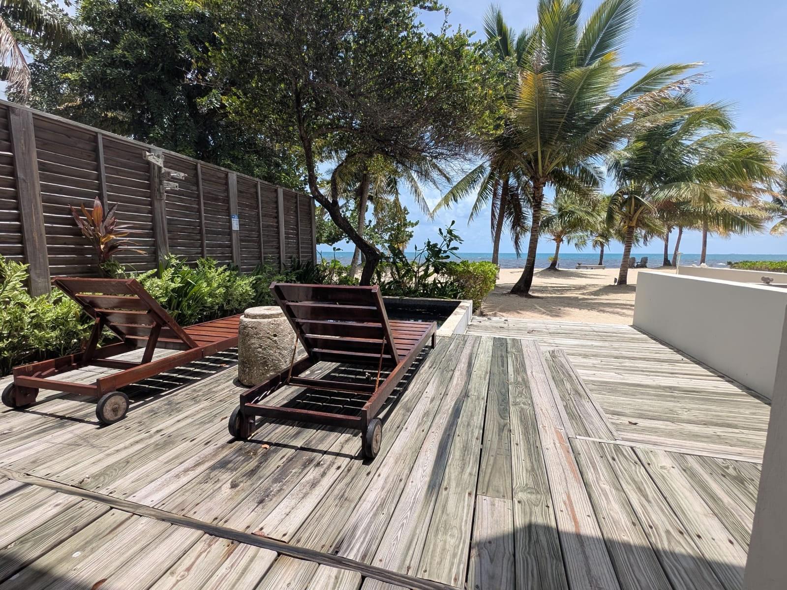1 Bedroom Beachfront Loft for Sale, Itz'ana, Placencia, Belize — photo 3