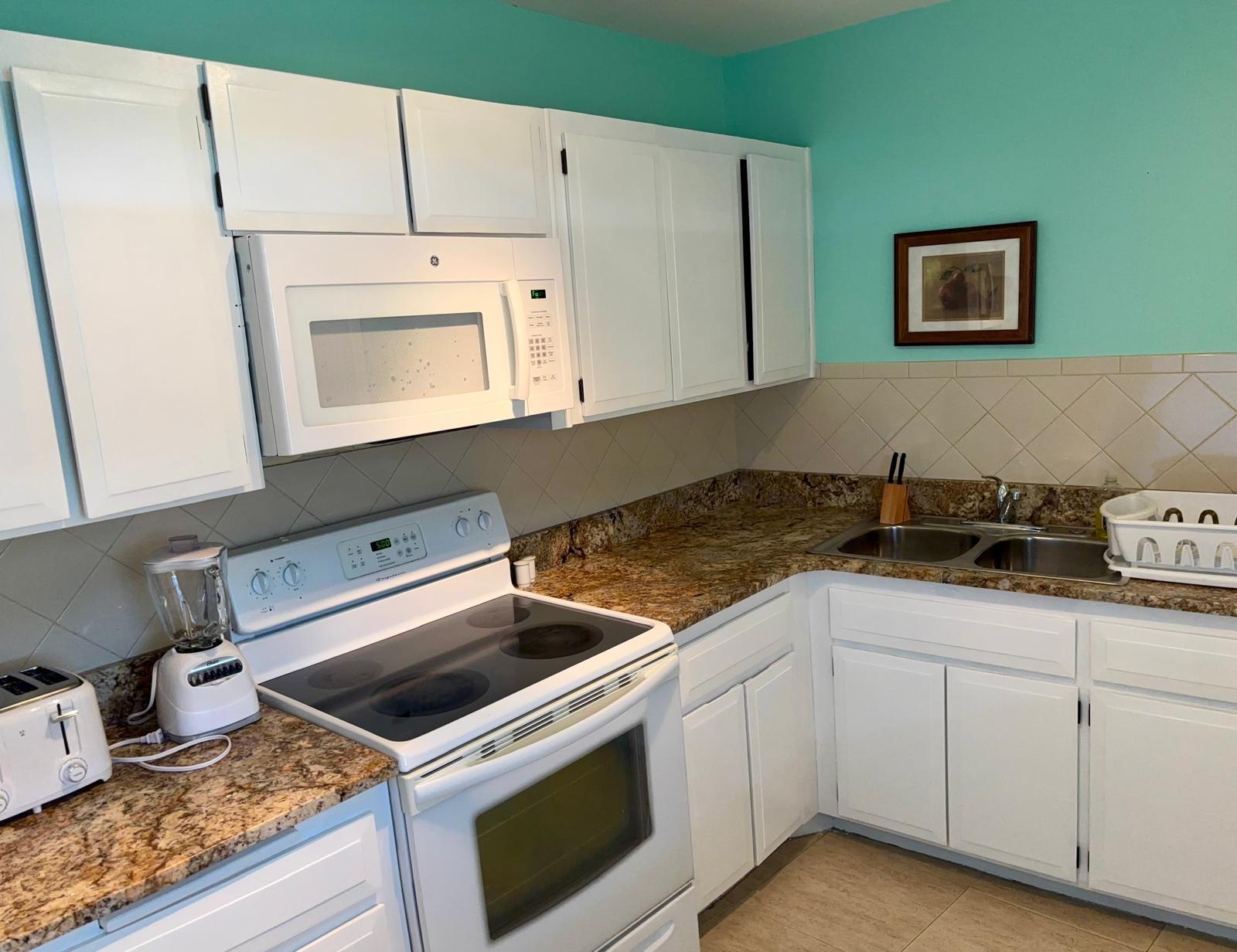 1 Bedroom Apartment for Sale in Silver Point Condo, Grand Bahama — photo 5