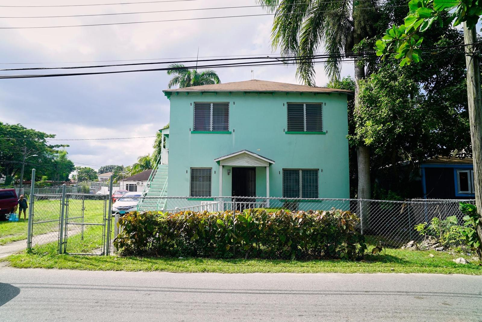 4 bedroom Apartment for sale on Providence Avenue in Nassau — photo 3