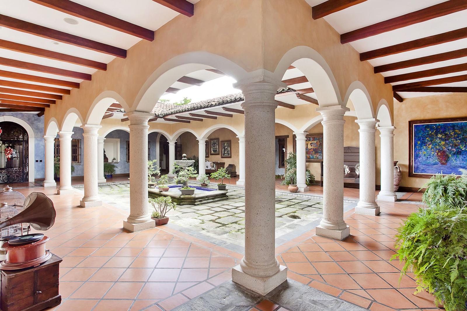 7 Bedroom Equestrian Estate for Sale, Heredia, Costa Rica — photo 5