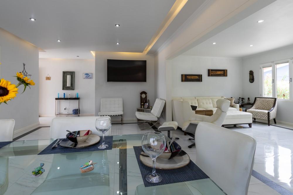 Gorgeous 5 bedroom house with swimming pool in Grote Berg — photo 5