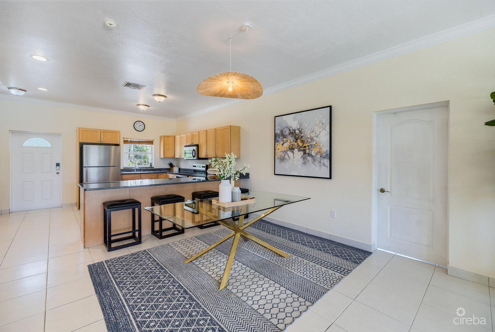 3 Bedroom Oceanfront Townhouse for Sale, Paradise Point, West Bay, Grand Cayman — photo 4