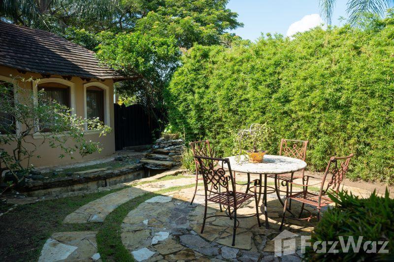 4 Bedroom House with Pool for Sale in Quintas Pontezuela — photo 4
