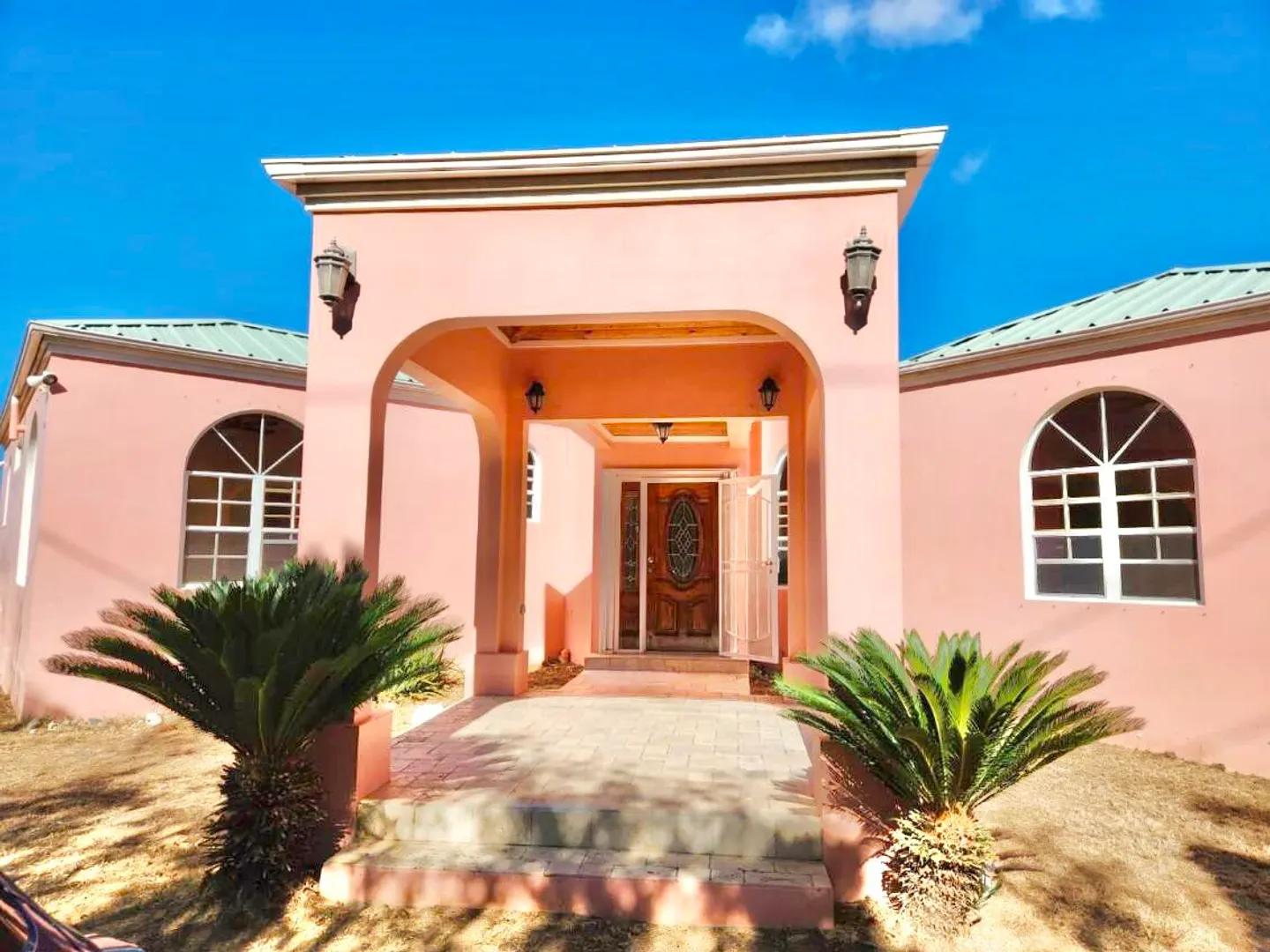 4 Beds 3 Baths Home with Buck Island Views — photo 4