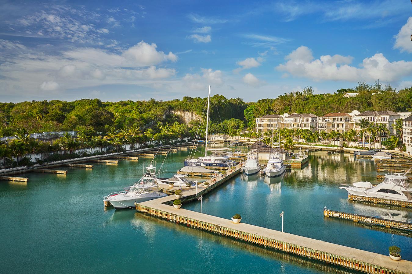 Pendry 301 - Three Bedroom Condo with Ocean View in Six Mens, Barbados — photo 1