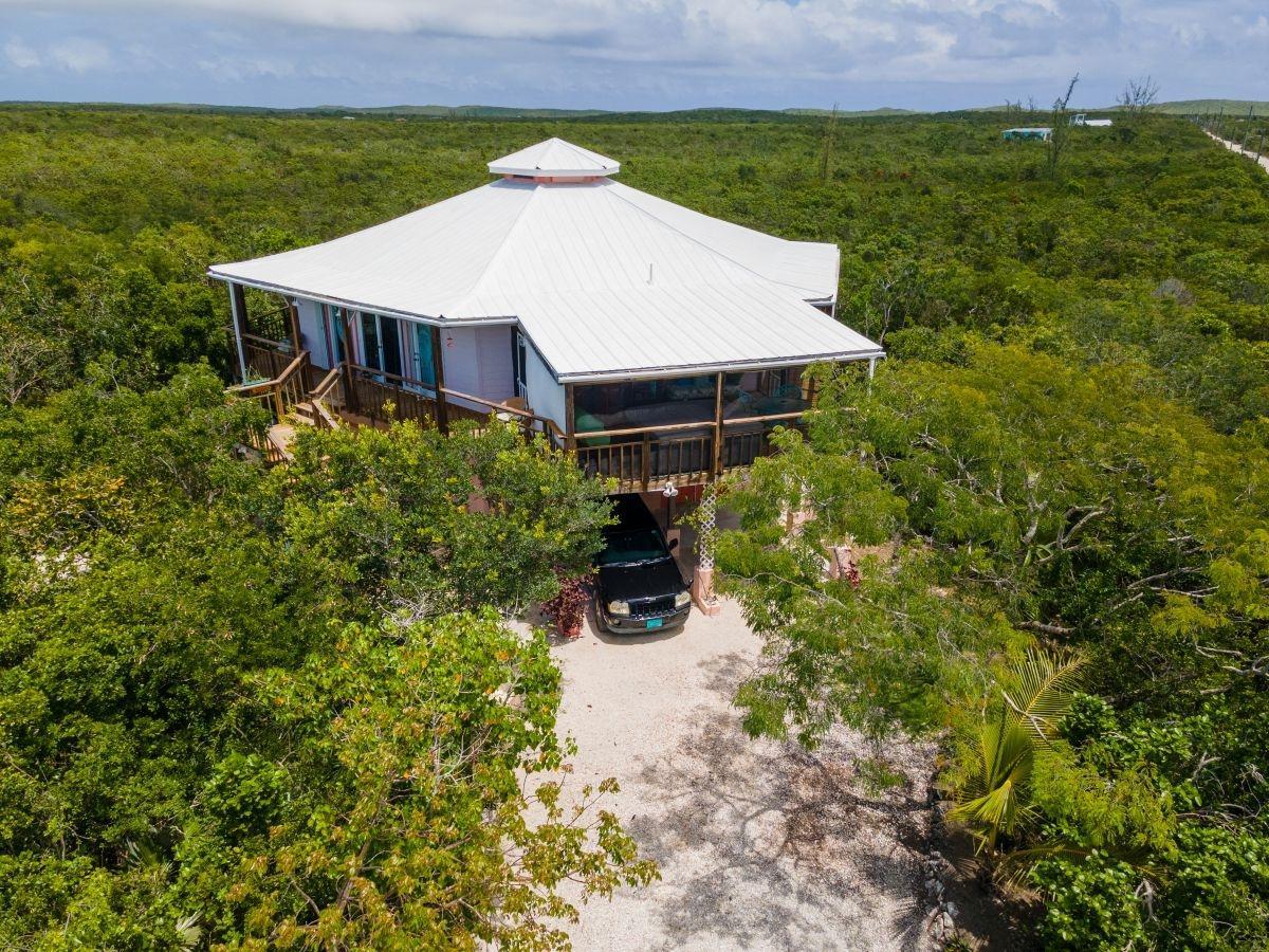 4 bedroom Residence for sale — BRENVILLE MILLER RD. in Long Island, The Bahamas — photo 4