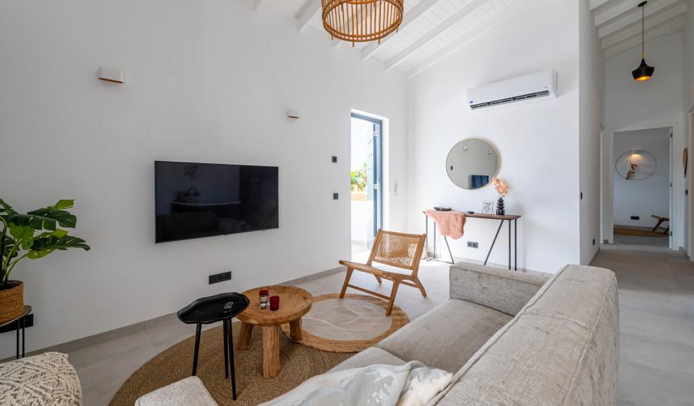 CBW 382 RESORT - Luxury Apartments in Jan Thiel at Gated Resort — photo 4