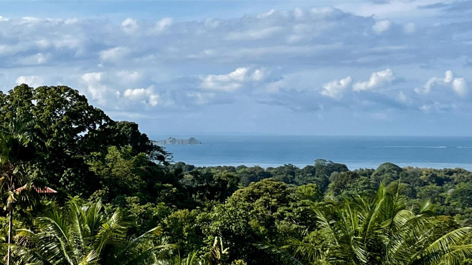 4 Bedroom Ocean-View Home for Sale, Uvita, Bahia Ballena, Puntarenas, Costa Rica — photo 3