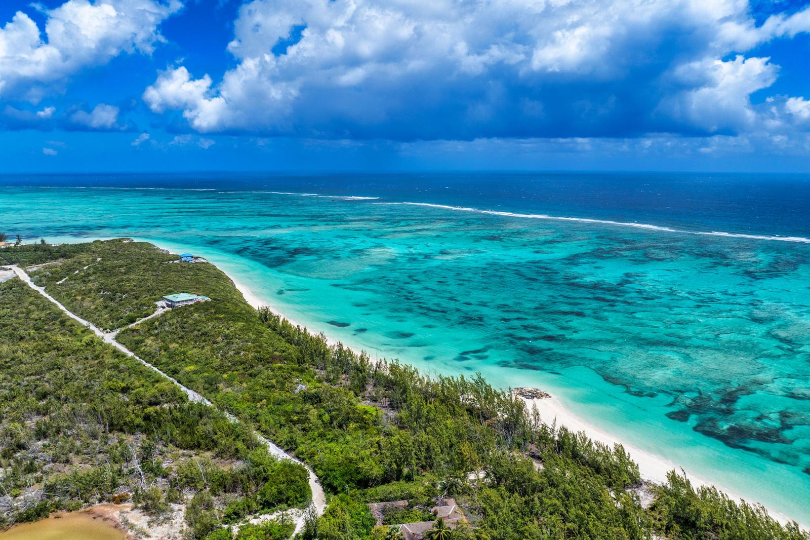 Beachfront Land North Caicos — photo 1