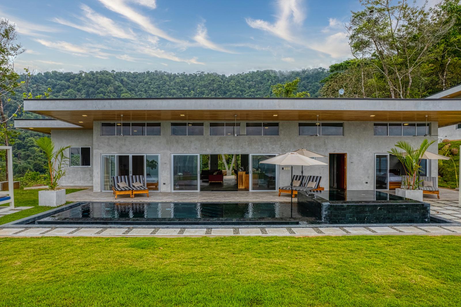 2-Home Estate for Sale, Portalon, Savegre, Dominical, Puntarenas, Costa Rica — photo 2
