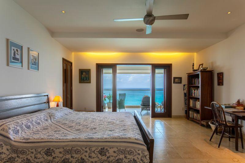 Gorgeous Apartment on the Water in Portico Residence St. James Barbados — photo 2