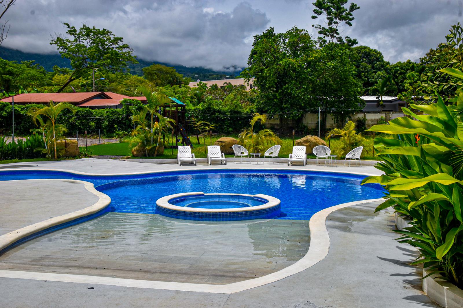 Hotel for Sale, Bahia Ballena, Puntarenas, Costa Rica — photo 2