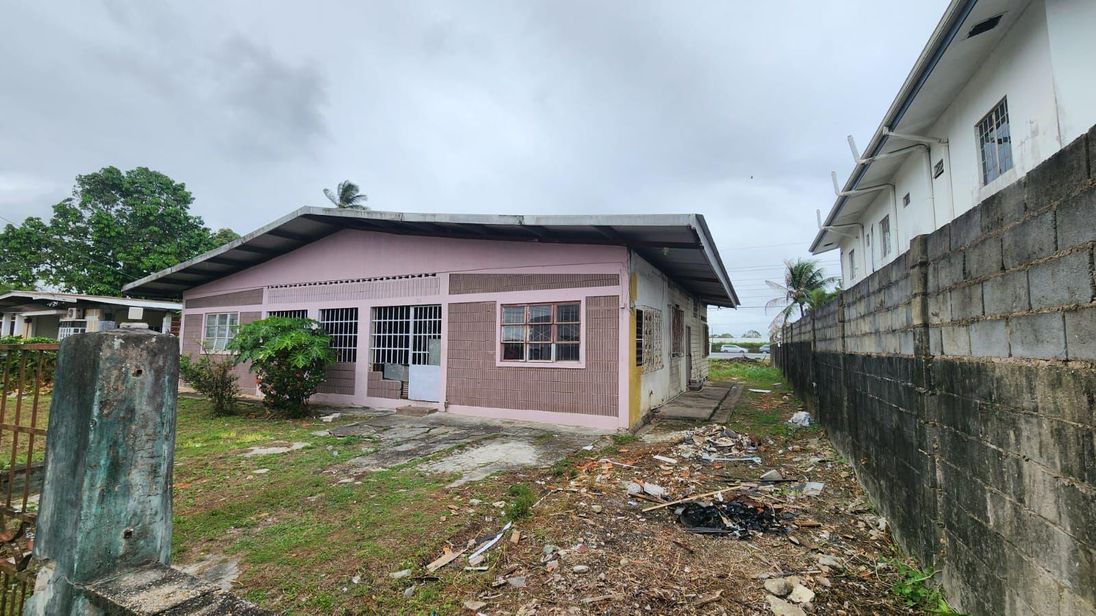 5Br/2Ba D'Abadie House and Land for Sale — photo 2