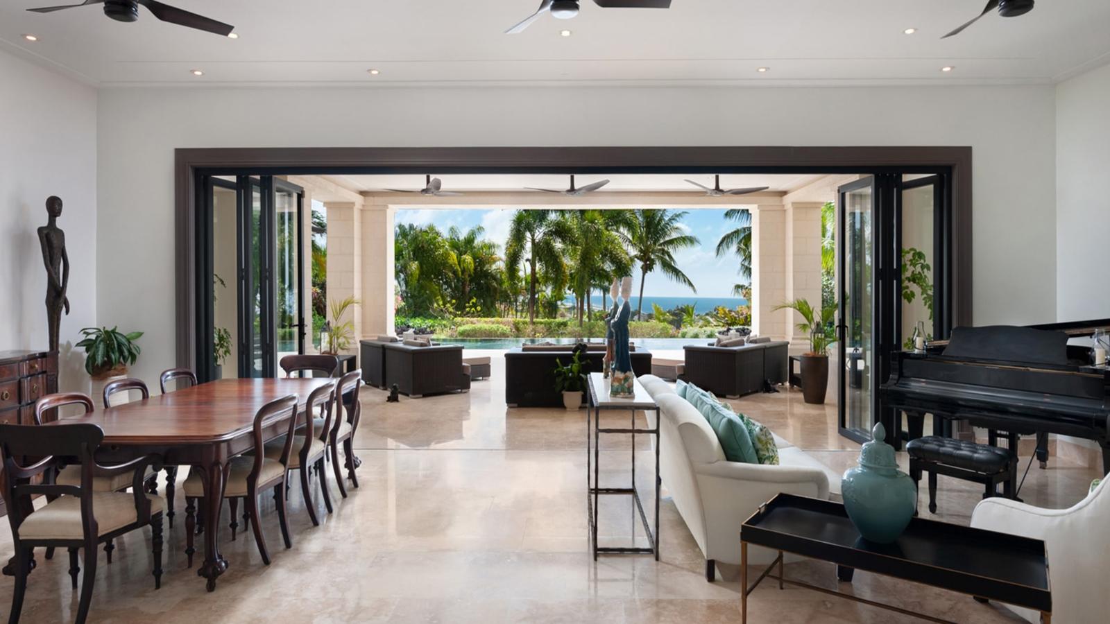 Moorehaven - Luxury Villa with Ocean and Golf Views in Apes Hill, Barbados — photo 5