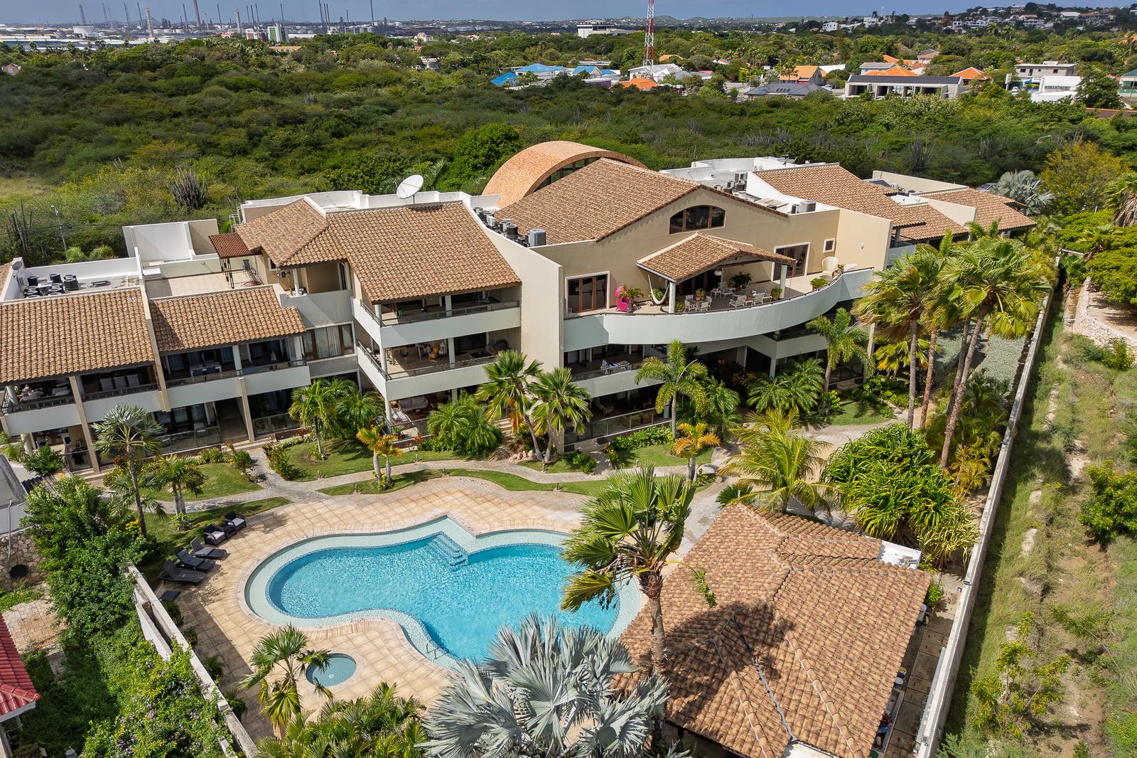 5 Bedroom Penthouse for Sale, Perseusweg 54A, Girouette, Willemstad, Curacao — photo 2