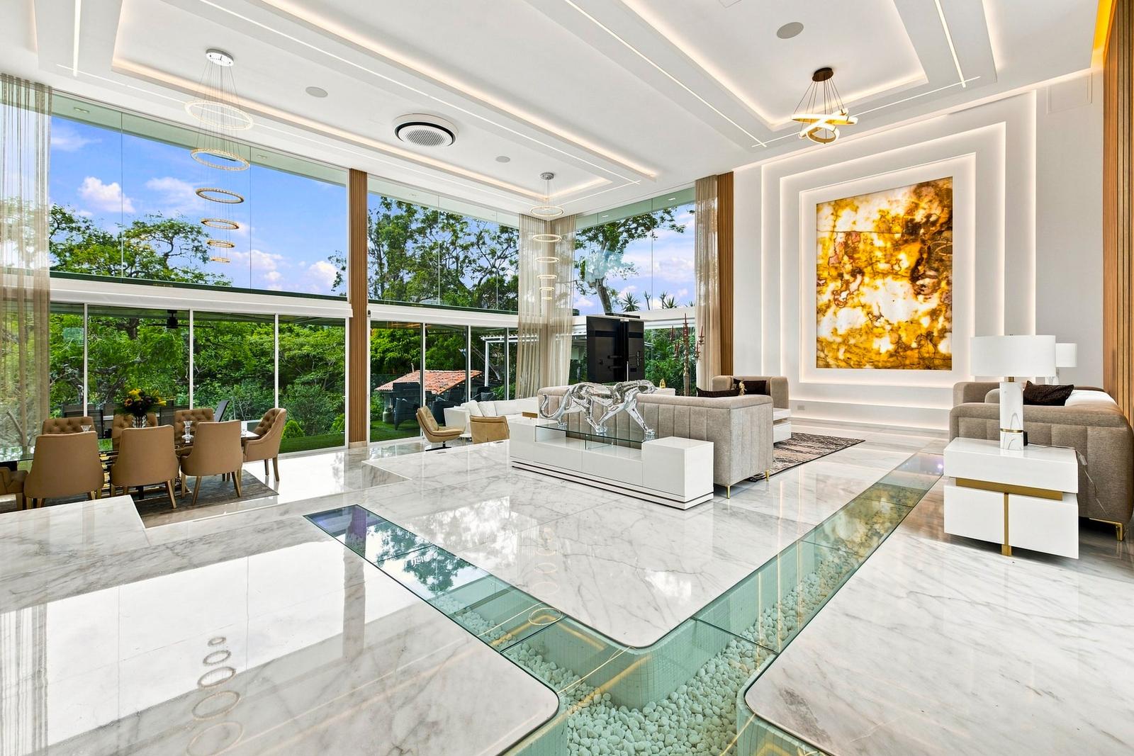 4 Bedroom Luxury Villa for Sale, Los Laureles, Escazu, San Jose — photo 4