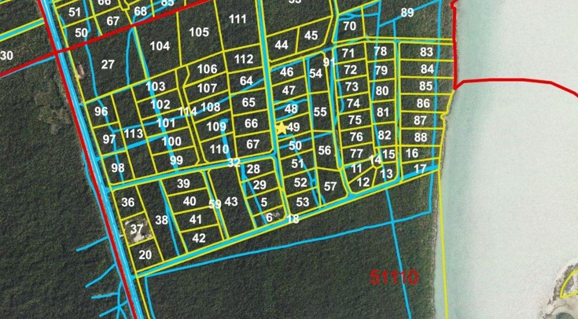Bottle Creek 0.85 Acre Opportunity — photo 2