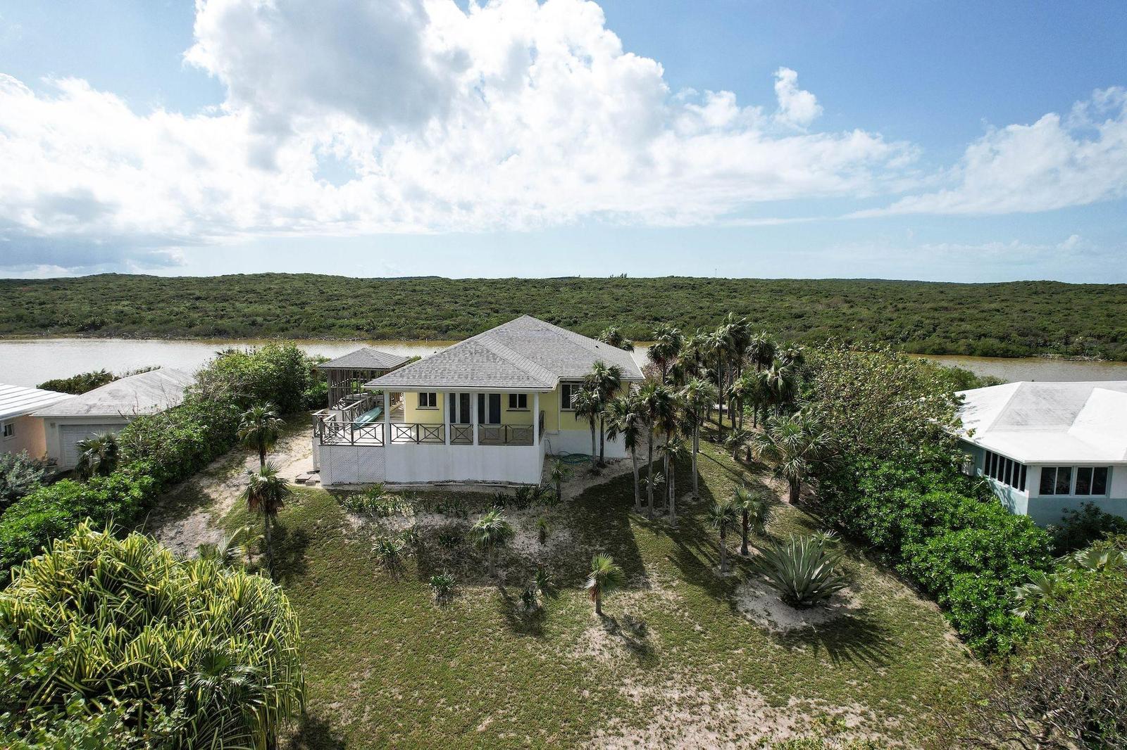 Beachfront Home & Lot in Eleuthera, The Bahamas — photo 4