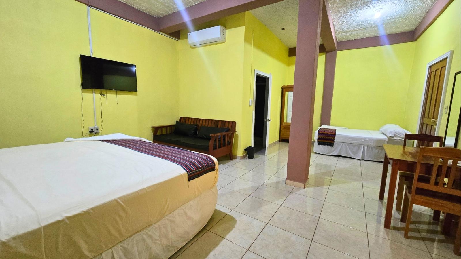 Turnkey Hotel for Sale in San Ignacio, Belize — photo 3