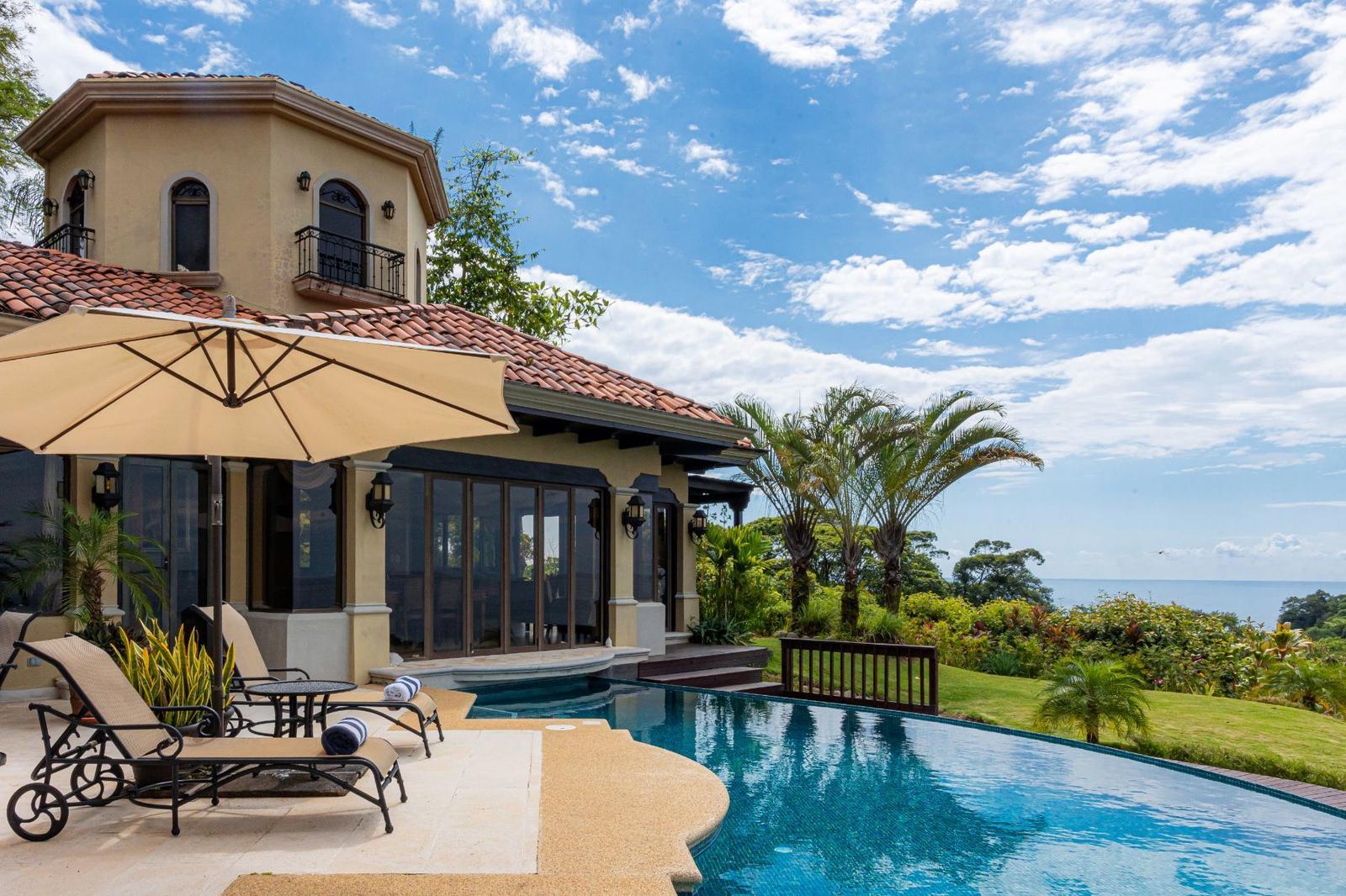3 Bedroom Luxury Home for Sale, Las Olas, Dominical — photo 3