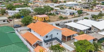 Apartment complex, Macuraweg 25 and 25A Montagne Rey — photo 1