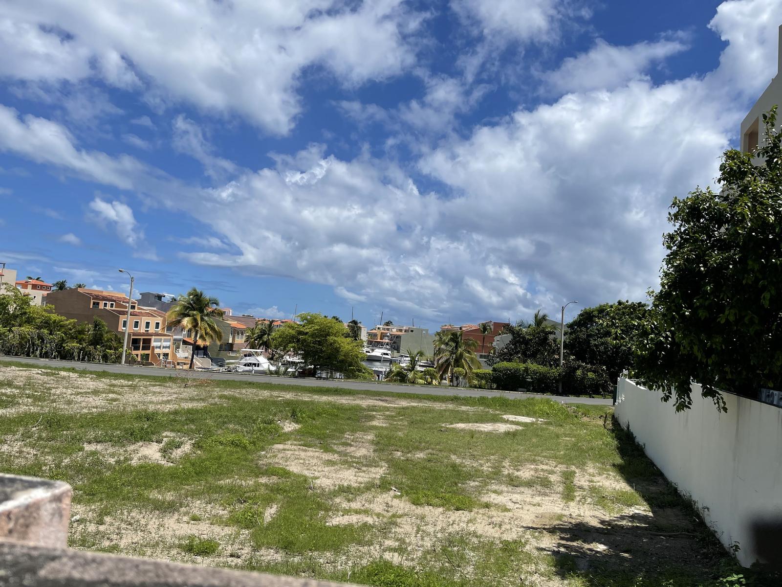 Residential land plot in Humacao — photo 3
