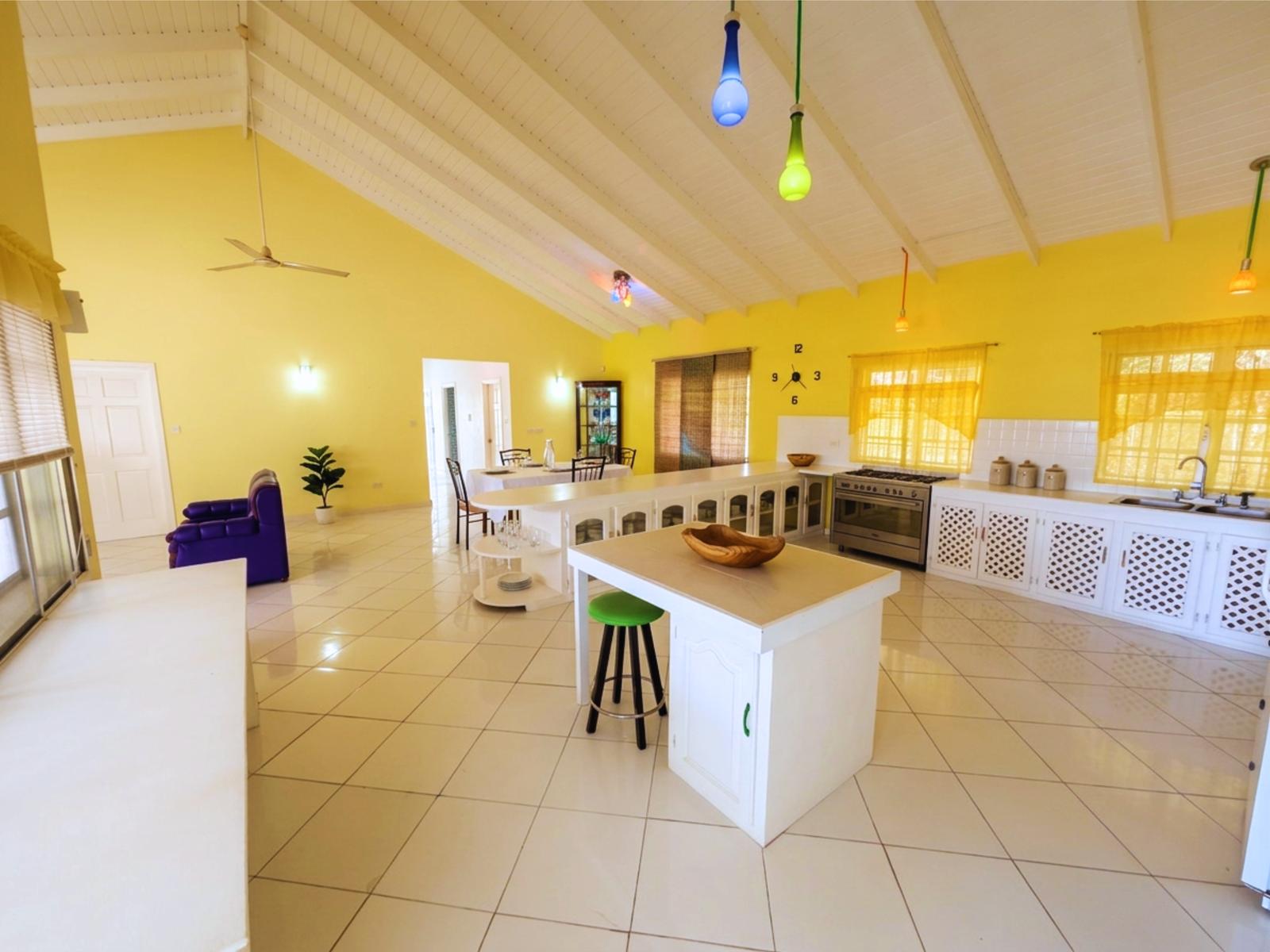Coubaril Hillside Sanctuary with Panoramic Ocean Views — photo 5