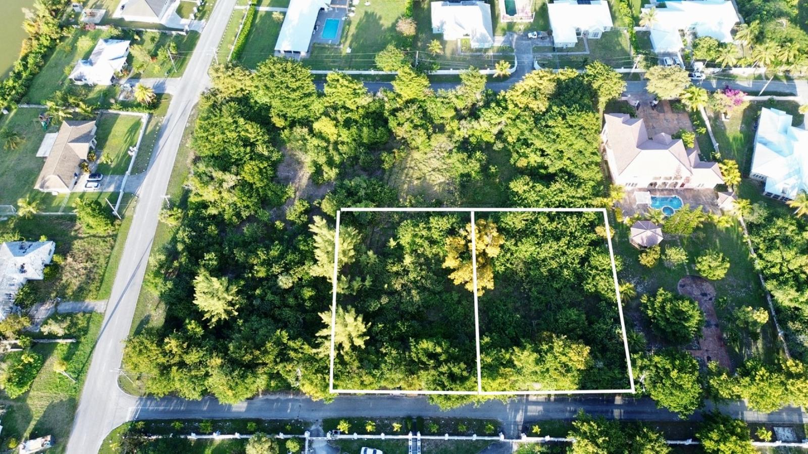 Vacant Land for sale - Lots 113 And 115, Lucayan Beach — photo 1