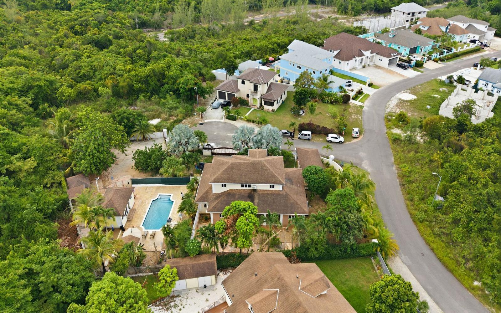 4 bedroom Single Family Home/House for sale in Nassau/New Providence, Bahamas — photo 5
