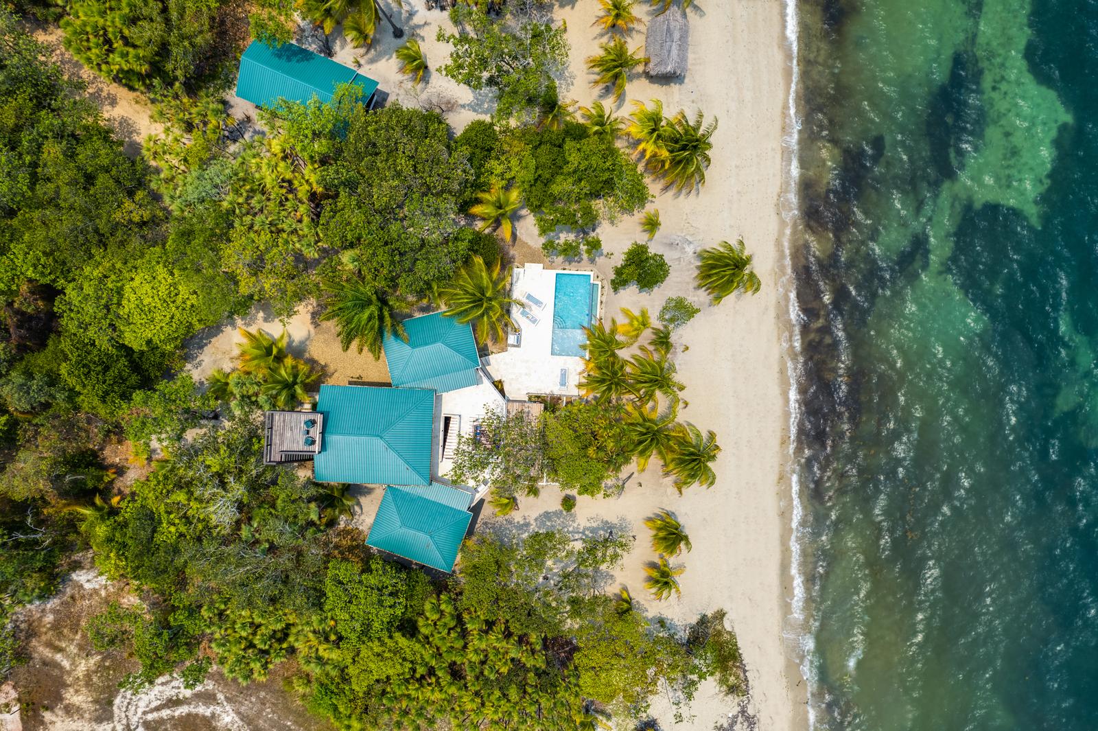5 Bedroom Luxury Beachfront Home for Sale, Wild Orchid, Placencia, Belize — photo 1