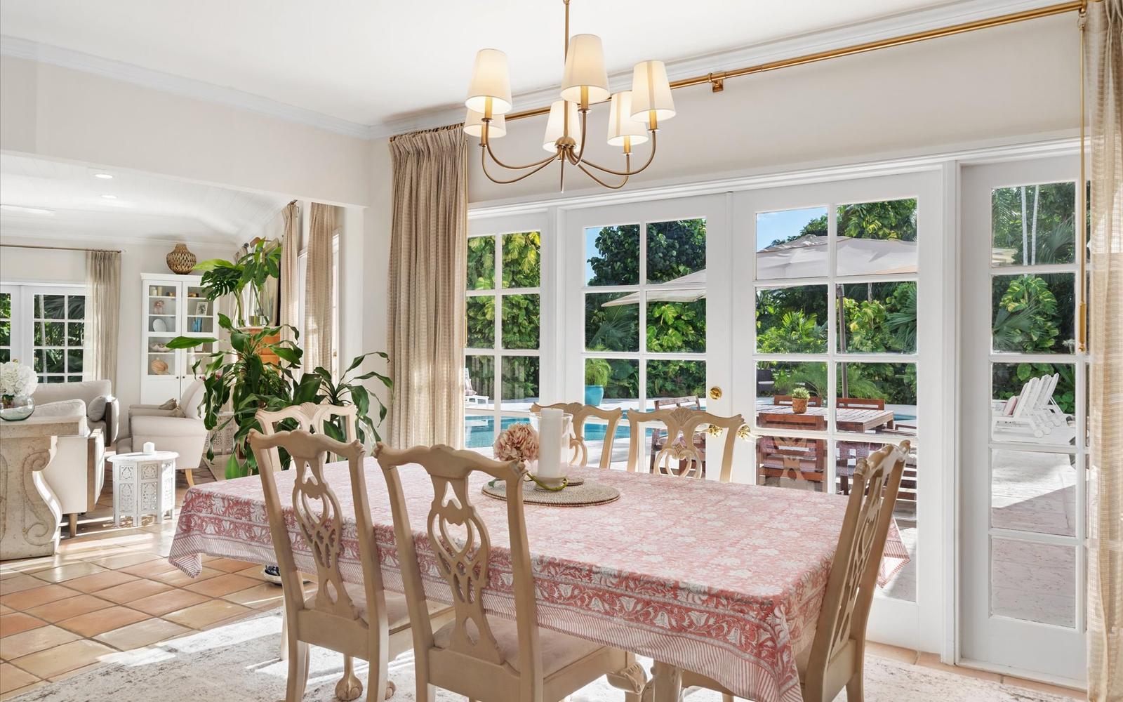 6 Bedroom Luxury Residence for Sale in Lyford Cay — photo 4