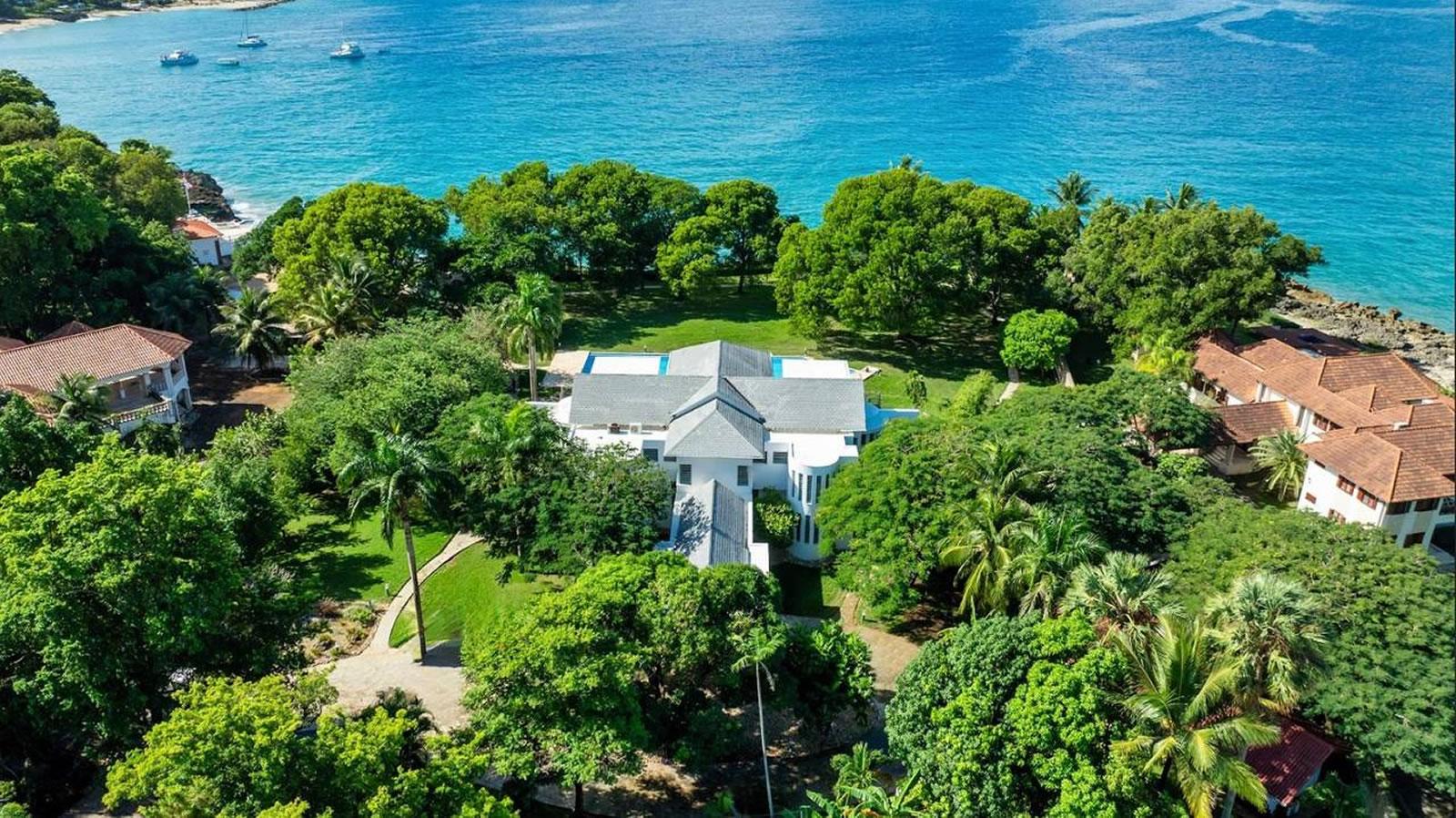 4 Bedroom Luxury Oceanfront Villa for Sale, Sosua Ocean Village — photo 3