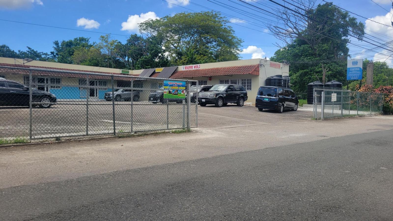 INSTITUTION DRIVE St. Elizabeth Santa Cruz Building — photo 4