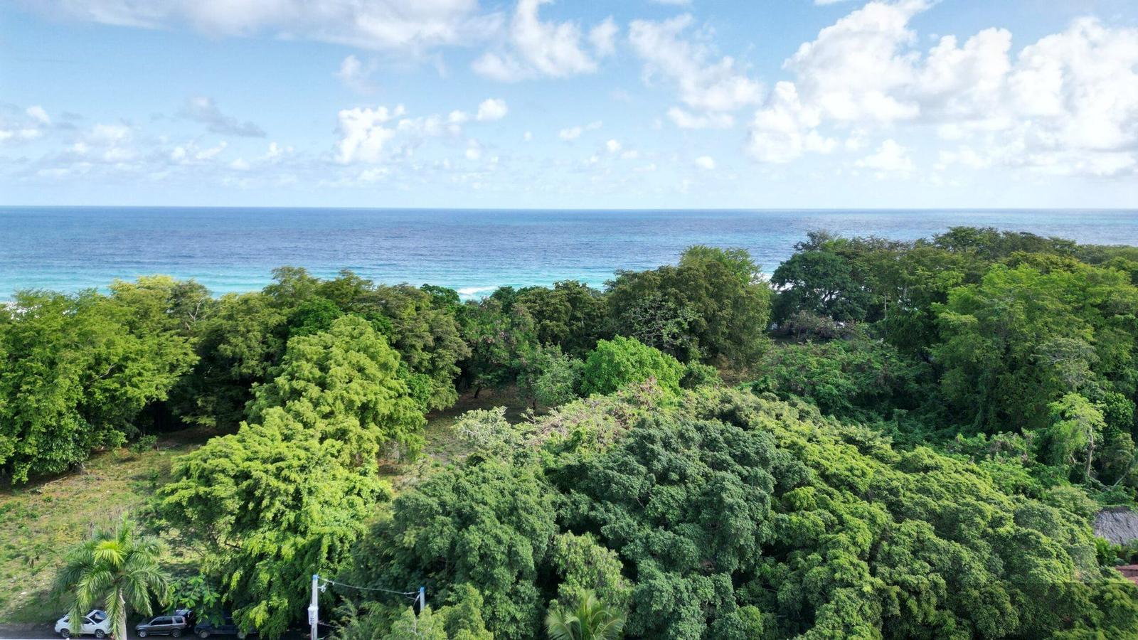 Prime Beachfront Development Lot for sale in Playa Laguna, Sosúa — photo 4