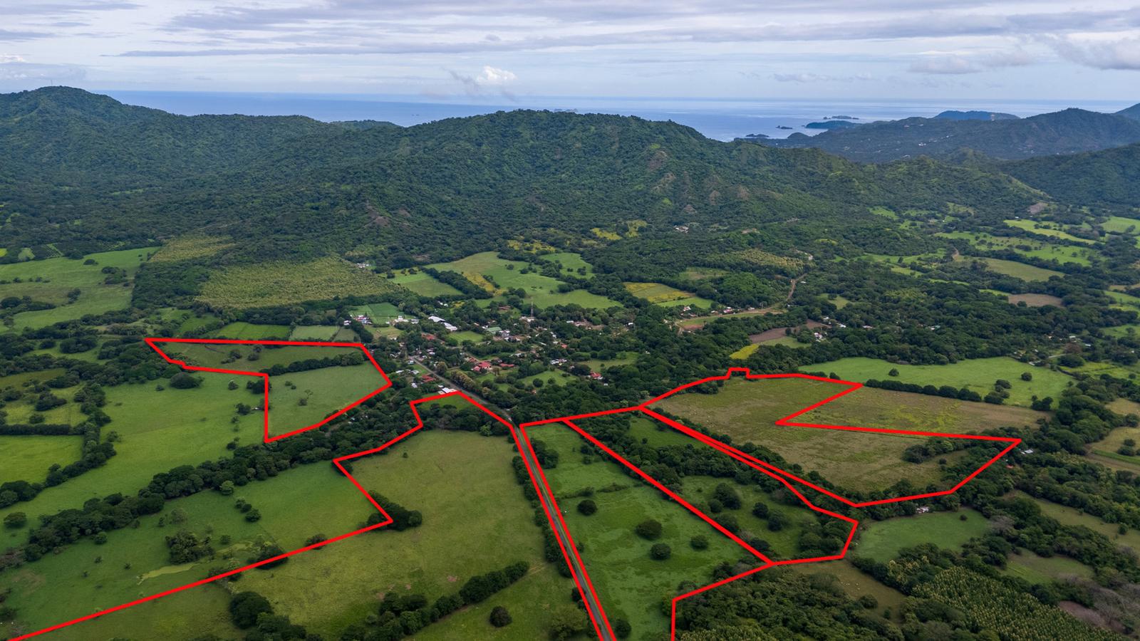 287 Acres of Agricultural Land for Sale in Tempate, Costa Rica — photo 1