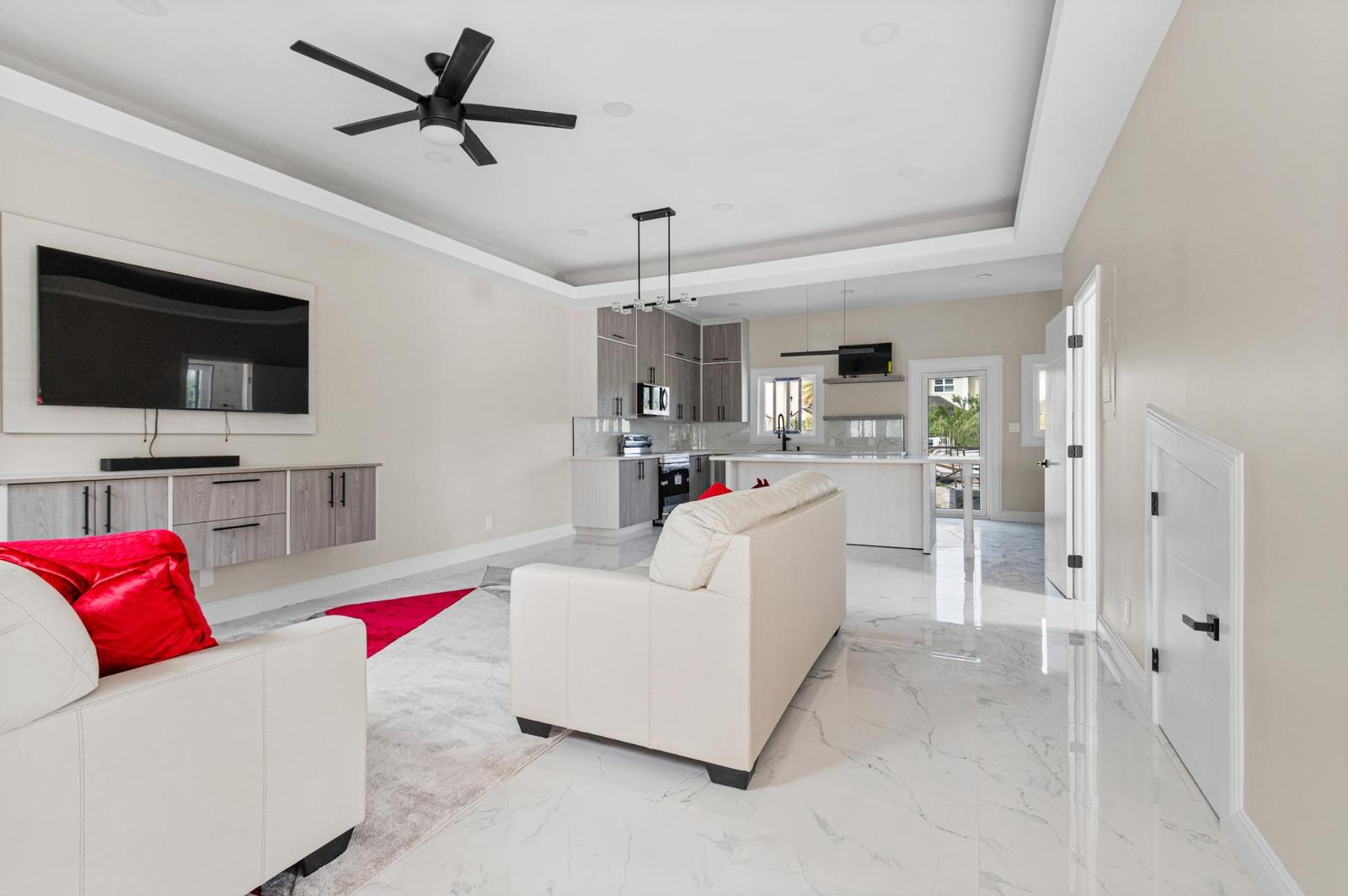 2 bedroom Apartment for sale on KINGFISH ROAD in Nassau / New Providence, The Bahamas — photo 4