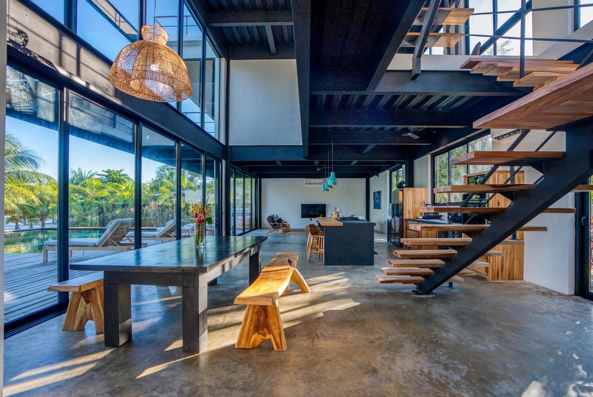 Ocean Front Dream Home in Belize — photo 3