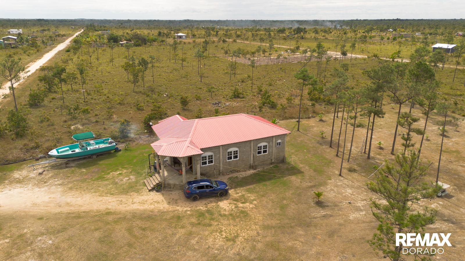 Robustly Built 3bedroom Home with Expansion Potential - Independence Village. — photo 2
