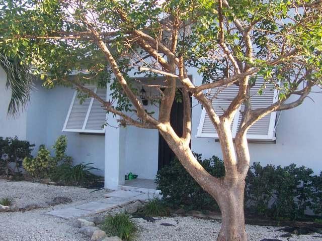 4 bedroom Residence for sale — TROPICAL GARDENS. — photo 2
