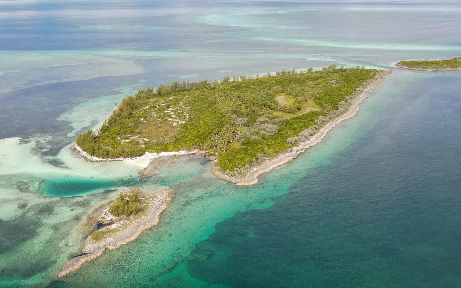 Joe's Cay - MLS 67940 — photo 1