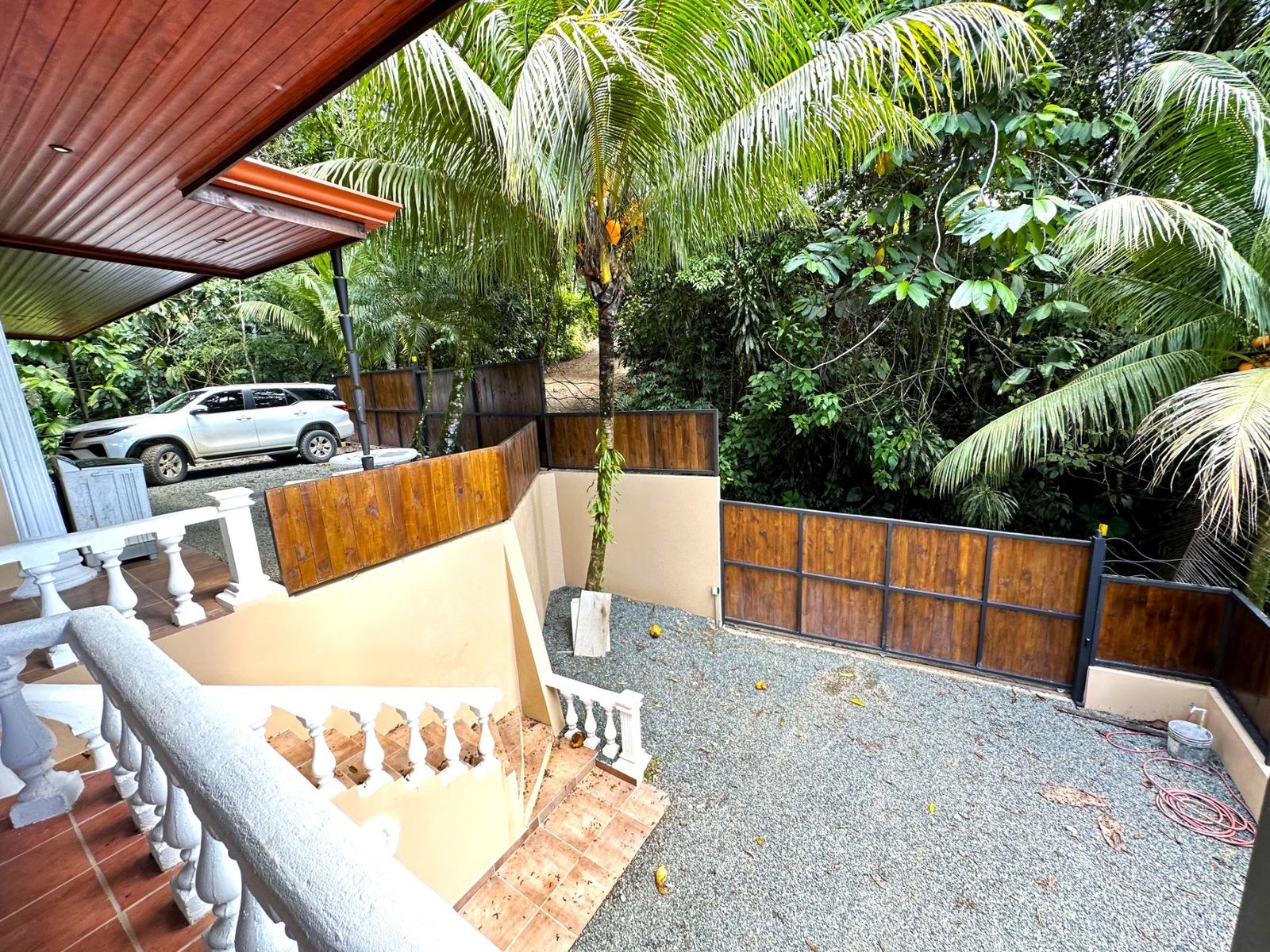 3 Bedroom Ocean-View House for Sale, Ojochal, Puntarenas, Costa Rica — photo 4