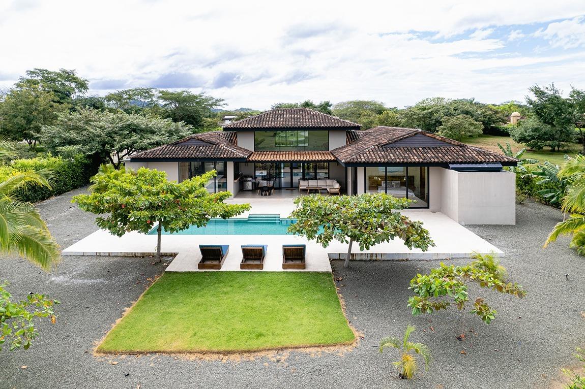 3 Bedroom Golf Front Home for Sale, Los Almendros, Hacienda Pinilla, Tamarindo, Guanacaste, Costa Rica — photo 1
