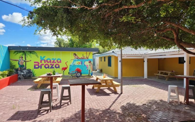 10 Bedroom Commercial Investment in Emmastad, Curacao — photo 2